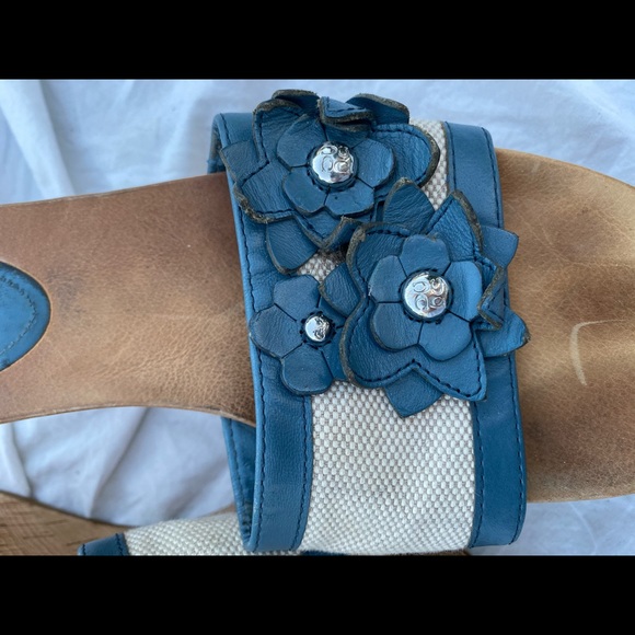 Coach Wedges - Picture 7 of 10